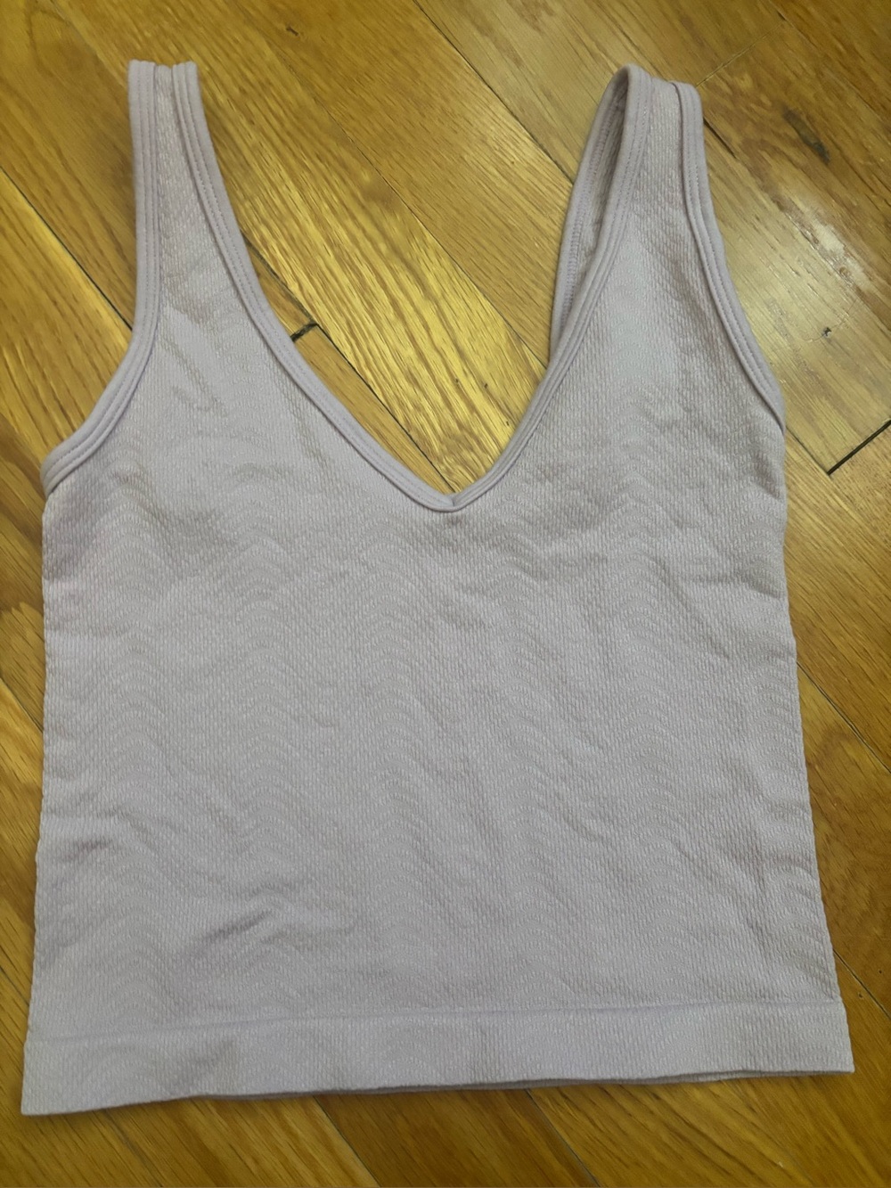 Aura Light Lavender textured V-Neck Tank Top